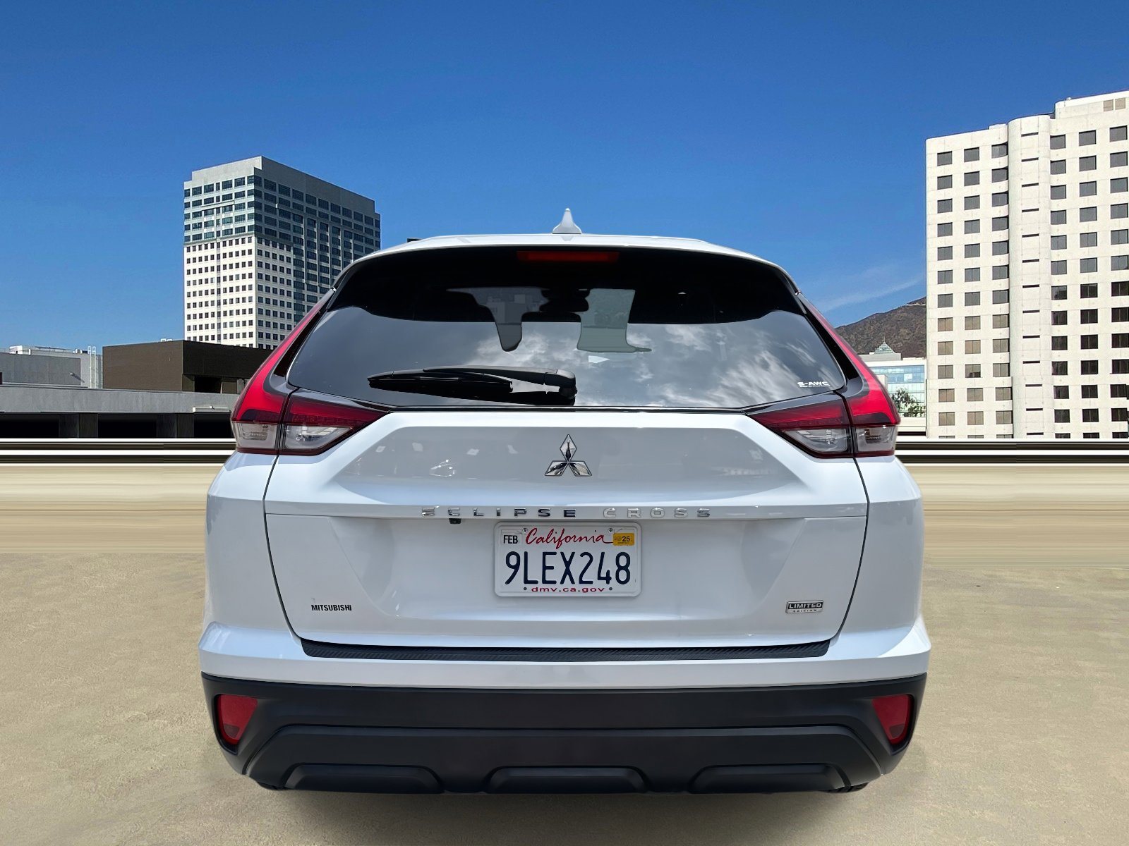 Used 2024 Mitsubishi Eclipse Cross LE image 5