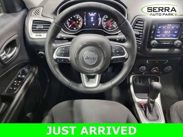 Used 2018 Jeep Compass Sport FWD image 24