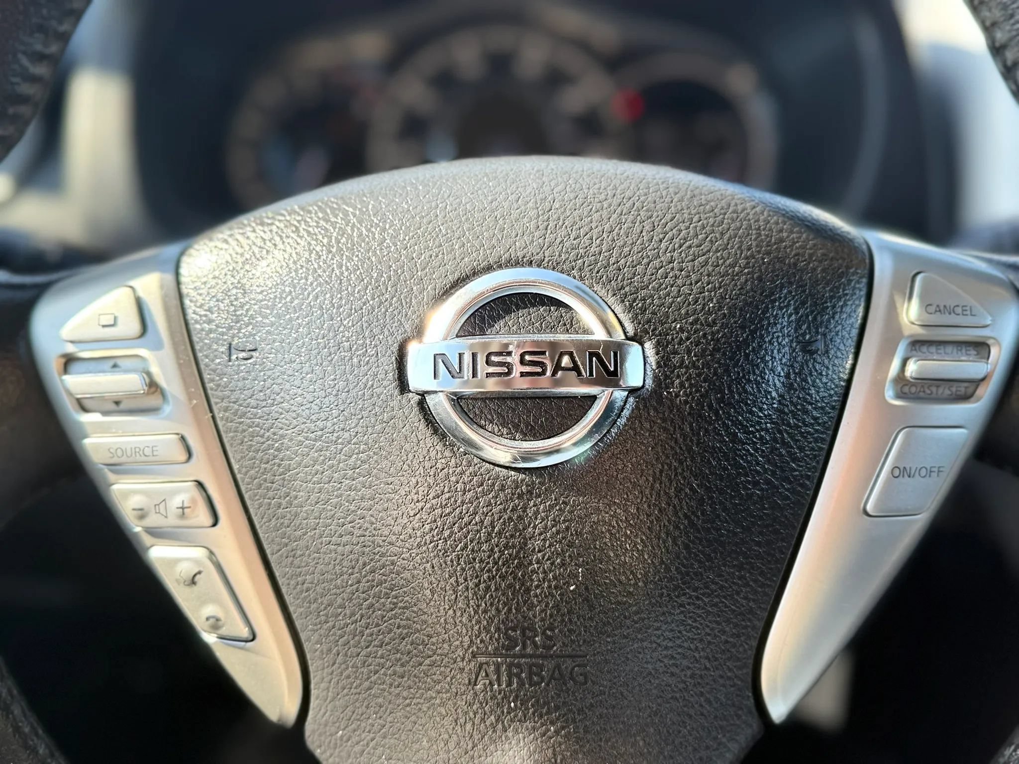 Used 2017 Nissan Versa Note SV FWD image 24