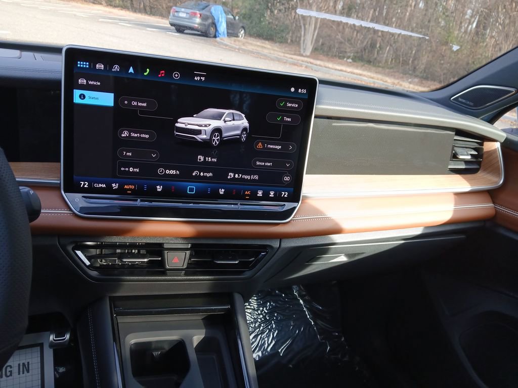 New 2026 Volkswagen Tiguan SEL R-Line image 17