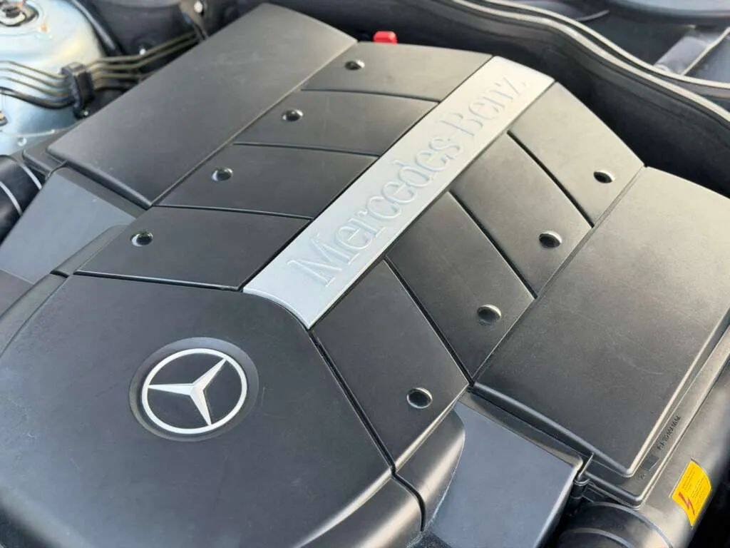 Used 2005 Mercedes-Benz SL 500 image 32