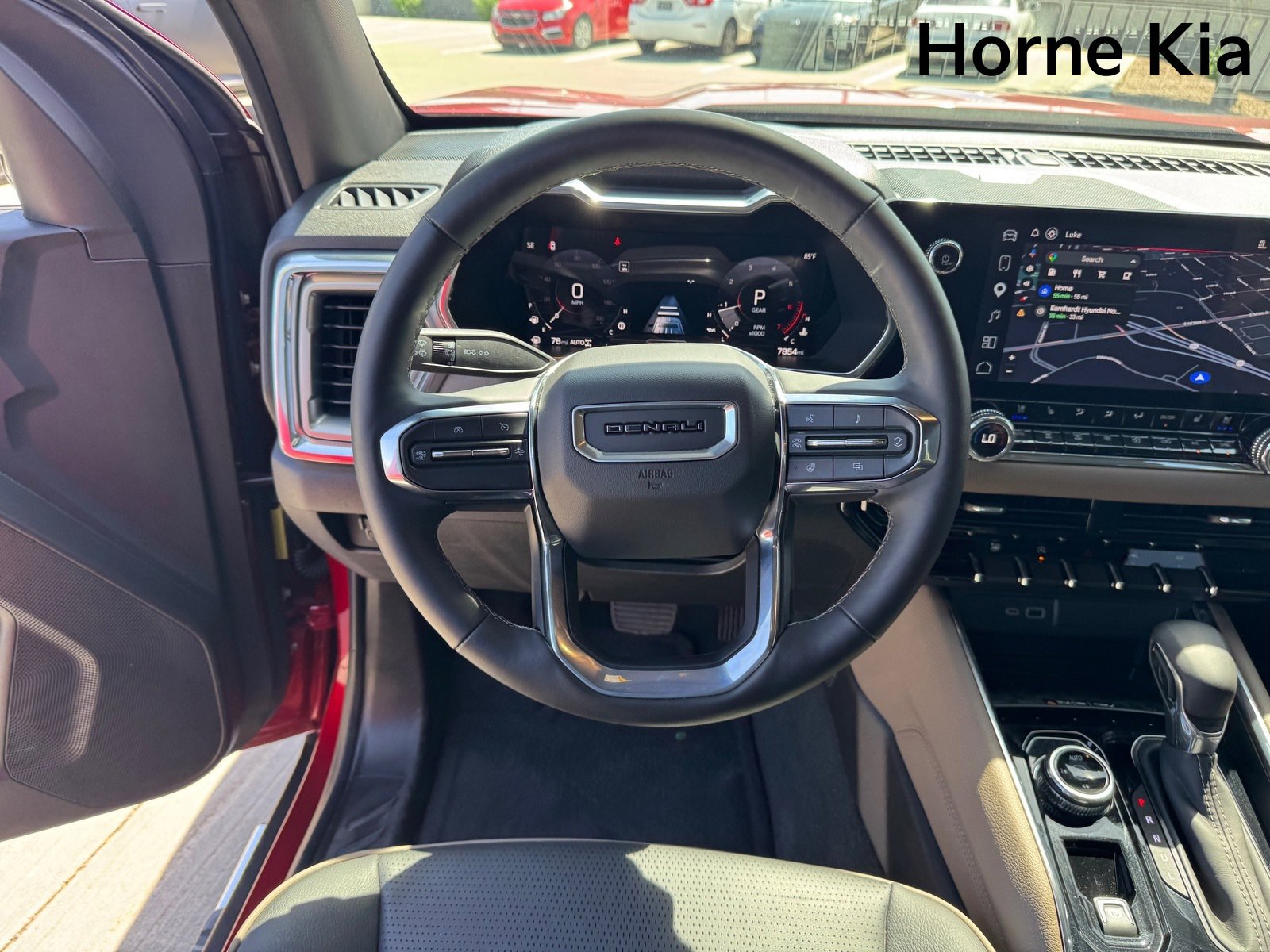 Used 2026 GMC Canyon Denali image 16