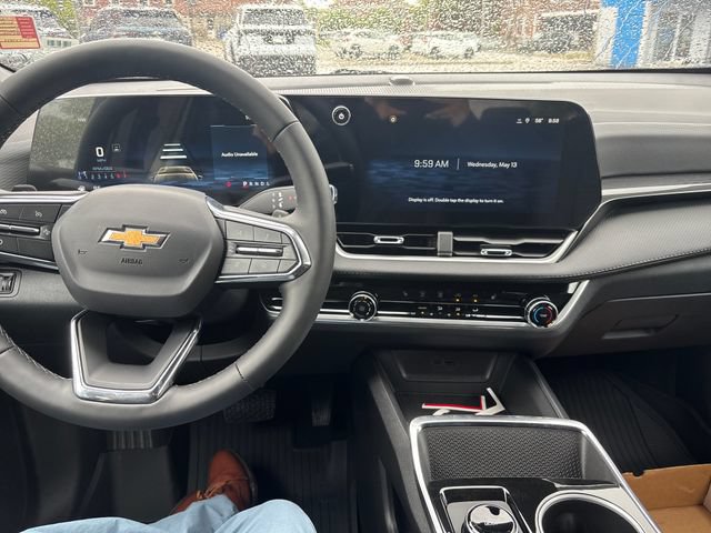 New 2026 Chevrolet Equinox LT w/ Safety and Technology Package FWD image 15