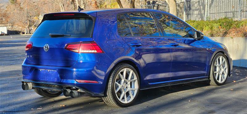 Used 2018 Volkswagen Golf R 4-Door image 5
