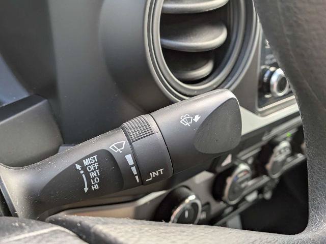 Used 2022 Toyota Tacoma SR AWD/4WD image 25