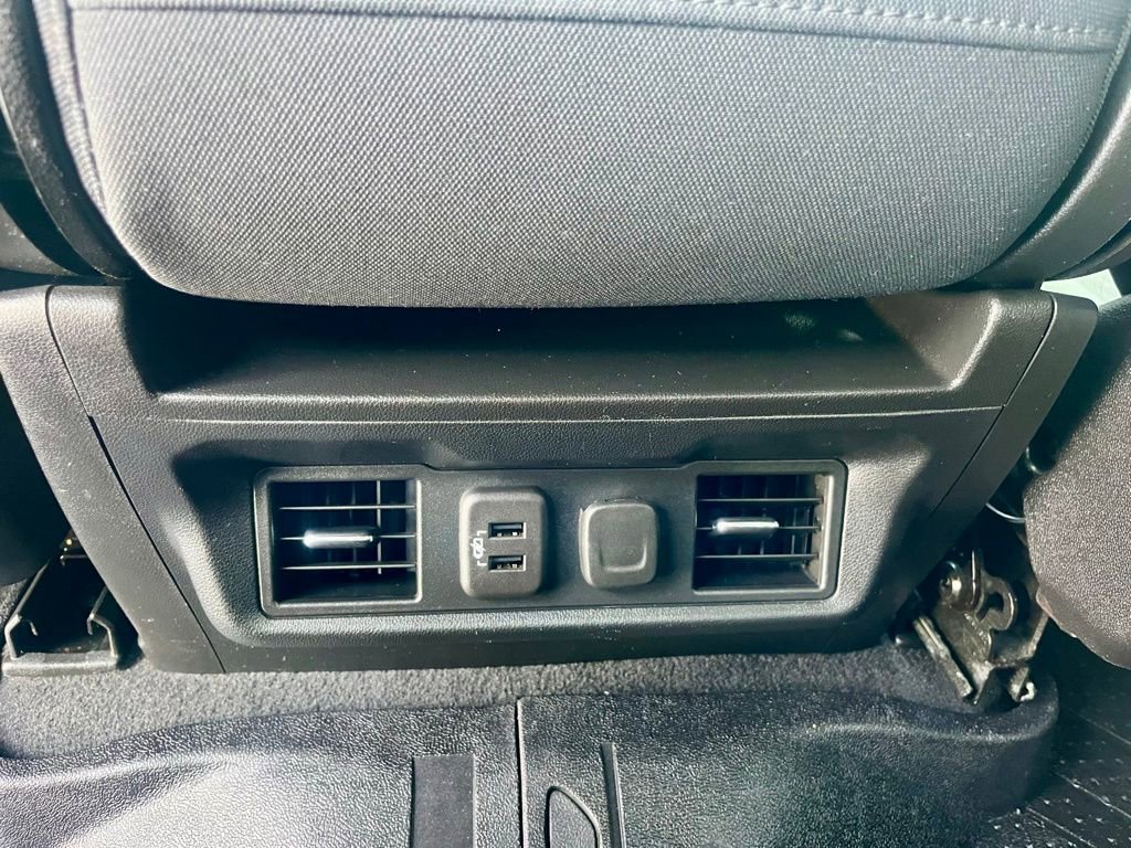 Used 2019 Chevrolet Silverado 1500 LT w/ All-Star Edition image 25