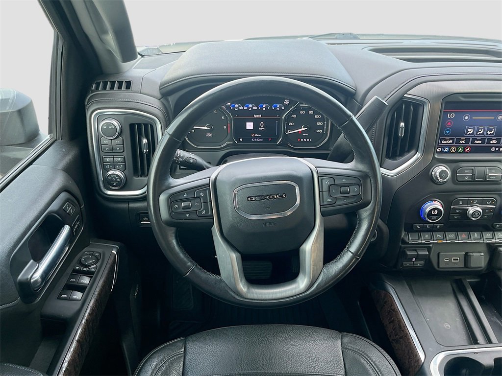 Used 2022 GMC Sierra 2500 Denali w/ Denali Ultimate Package image 24