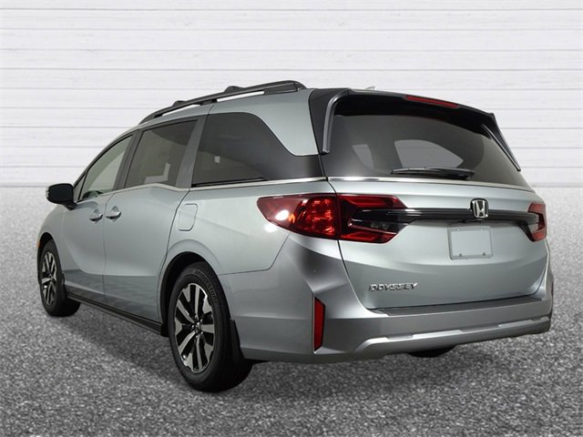 New 2026 Honda Odyssey EX-L image 3