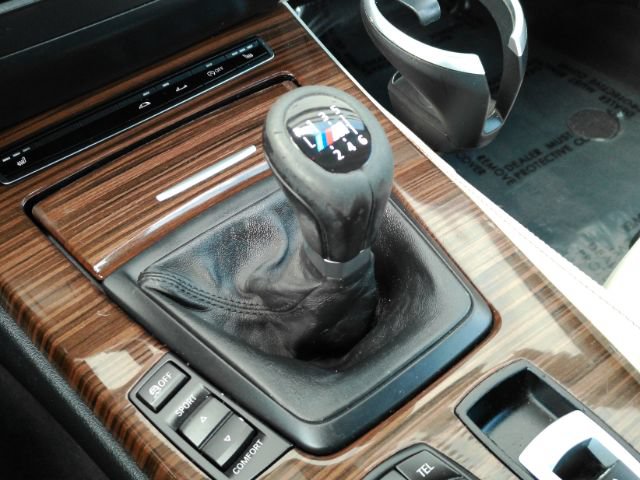 Used 2015 BMW Z4 sDrive28i RWD image 6