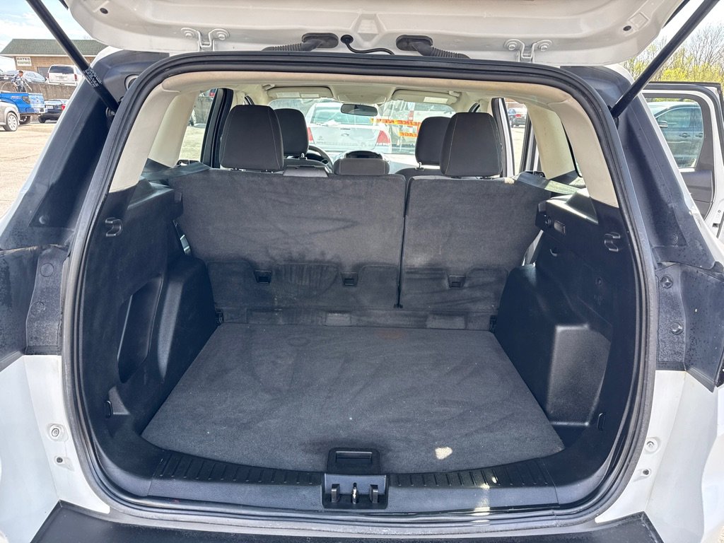 Used 2019 Ford Escape S image 11