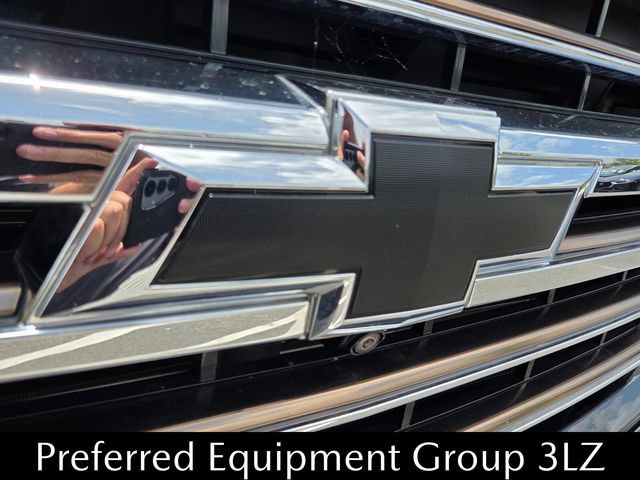 Used 2020 Chevrolet Silverado 2500 High Country w/ Z71 Off-Road Package AWD/4WD image 13