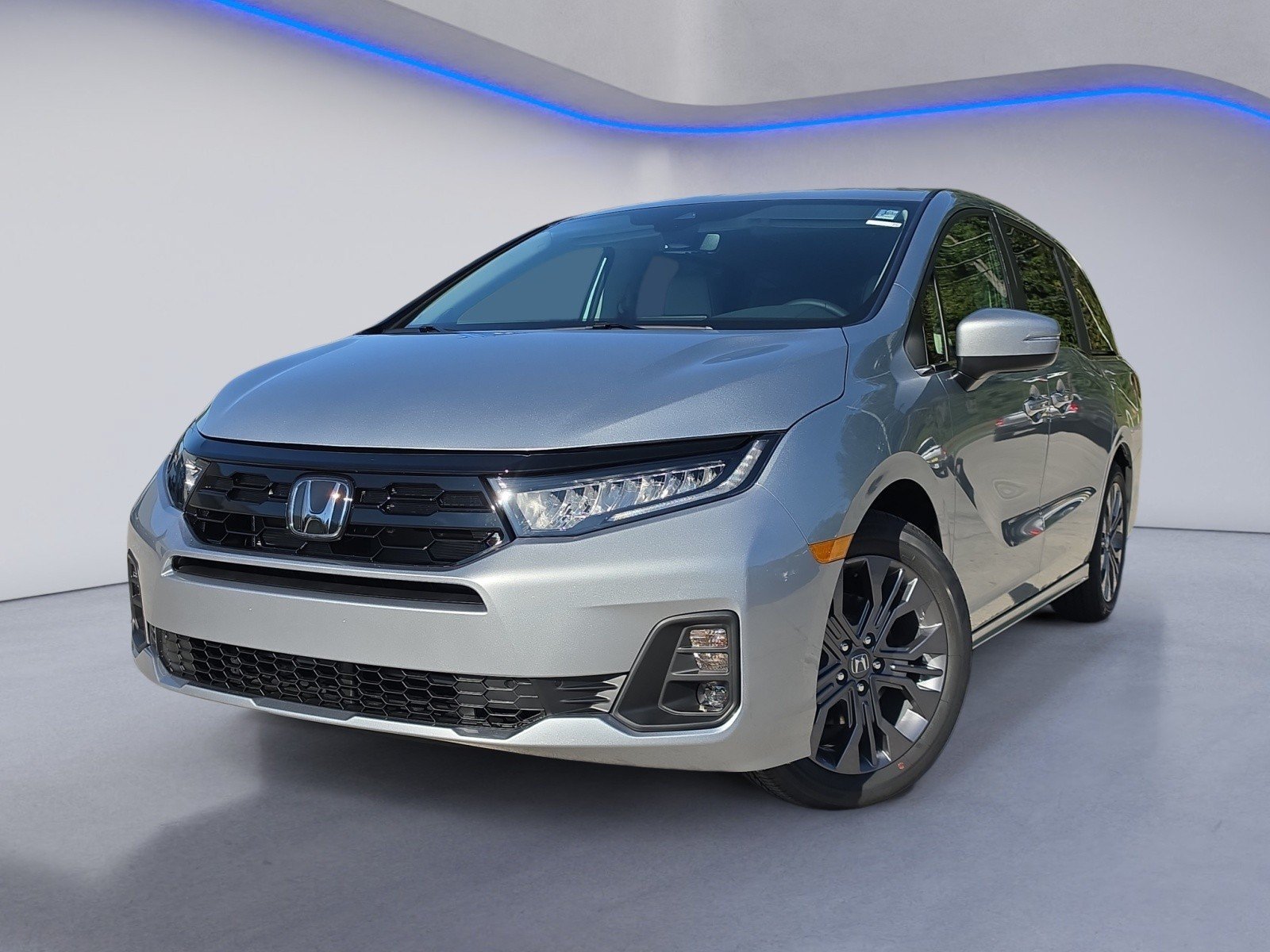 New 2027 Honda Odyssey Touring image 2