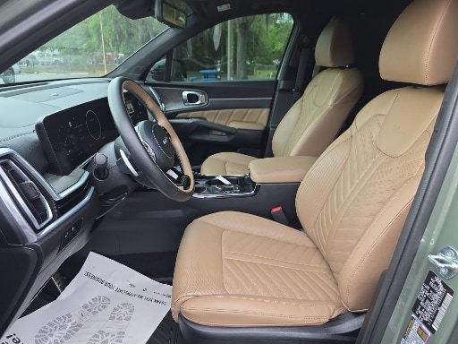Used 2025 Kia Sorento SX Prestige w/ Olive Brown Leather Package AWD/4WD image 6