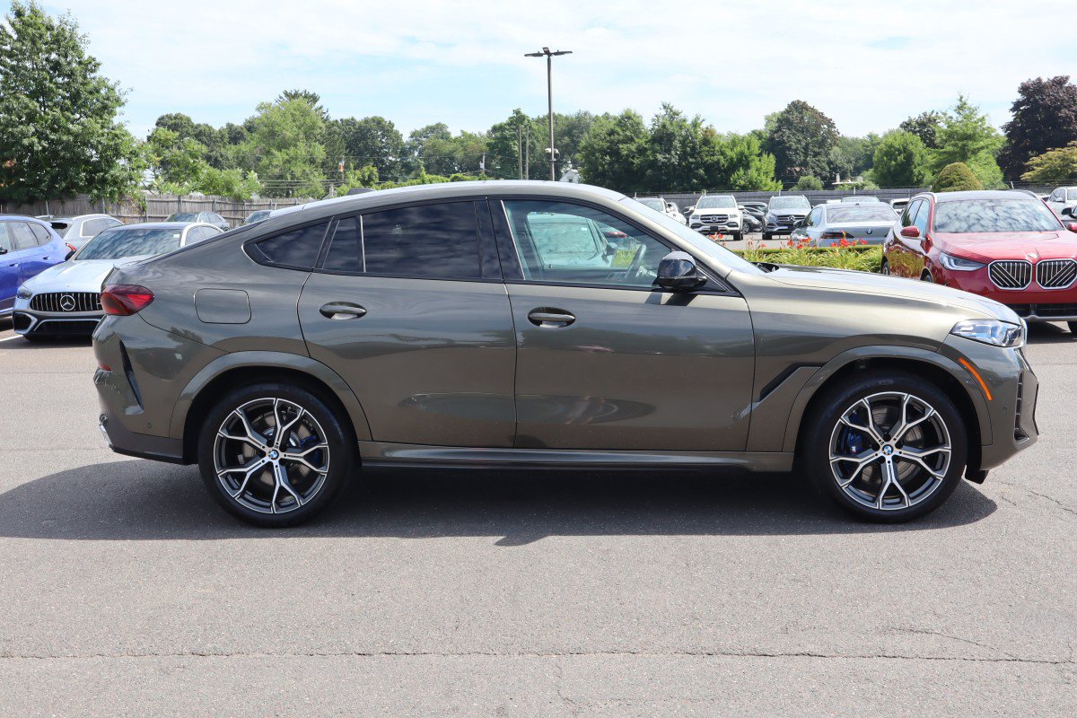 Used 2026 BMW X6 M60i AWD/4WD image 4
