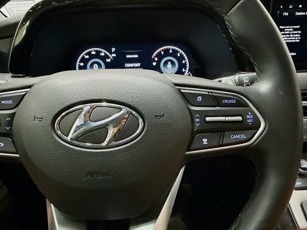 Used 2022 Hyundai Palisade Limited image 33