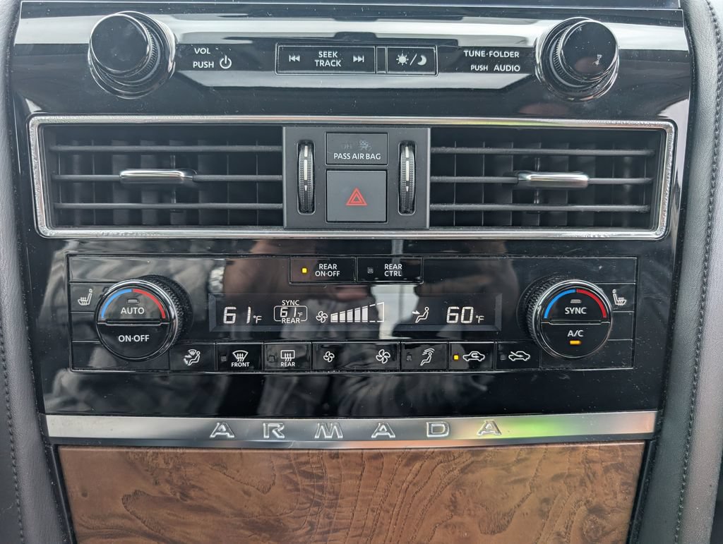 Used 2021 Nissan Armada SL w/ Captain's Chairs Package AWD/4WD image 22