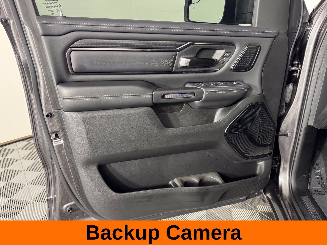 Used 2024 RAM 1500 Limited AWD/4WD image 11