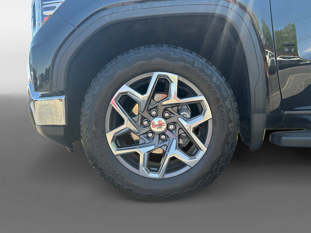 Used 2024 GMC Sierra 1500 SLT w/ SLT Premium Plus Package AWD/4WD image 24