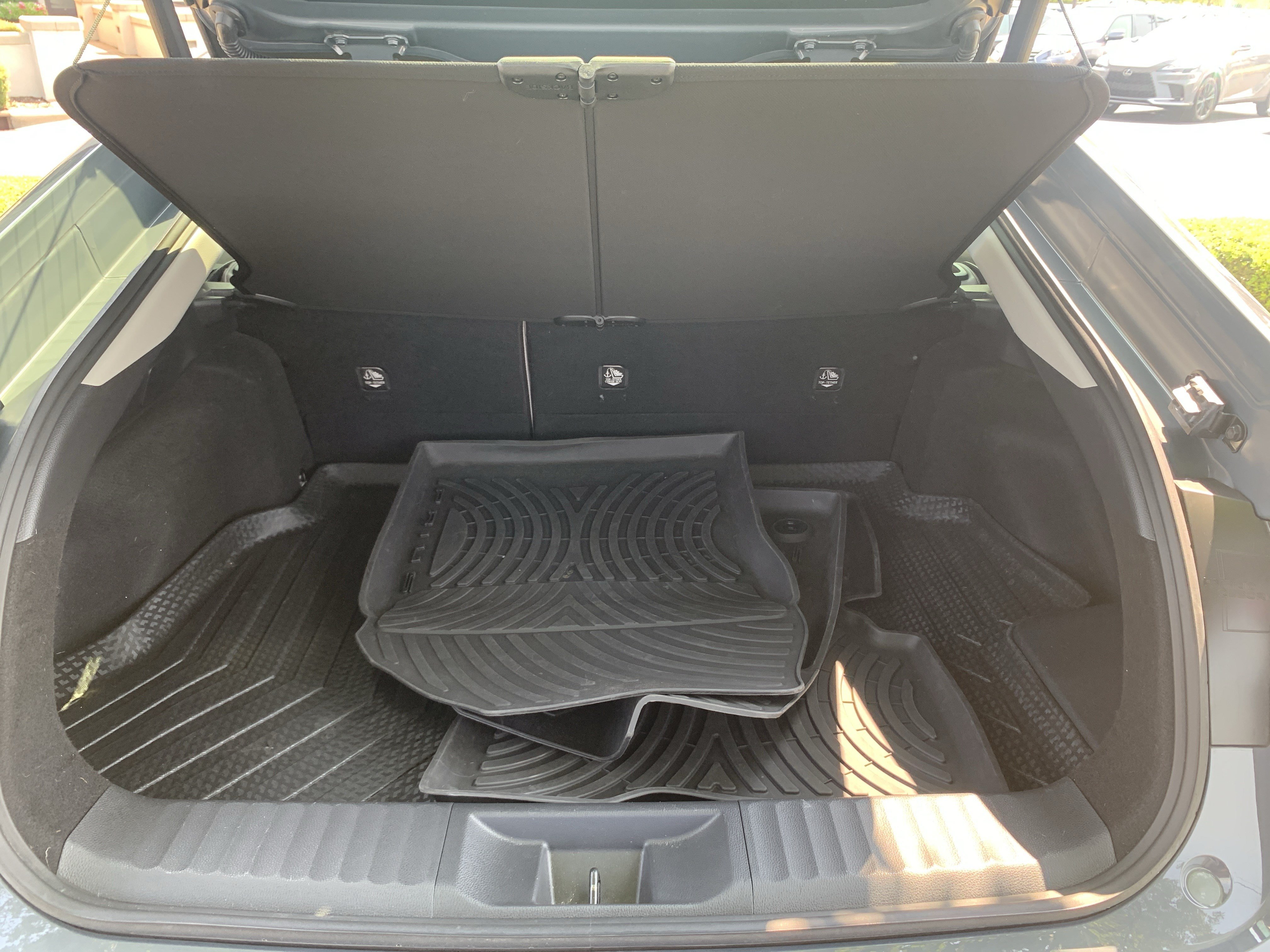 Used 2024 Toyota Prius Limited FWD image 34