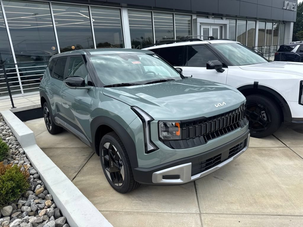 New 2027 Kia Seltos S AWD/4WD image 2