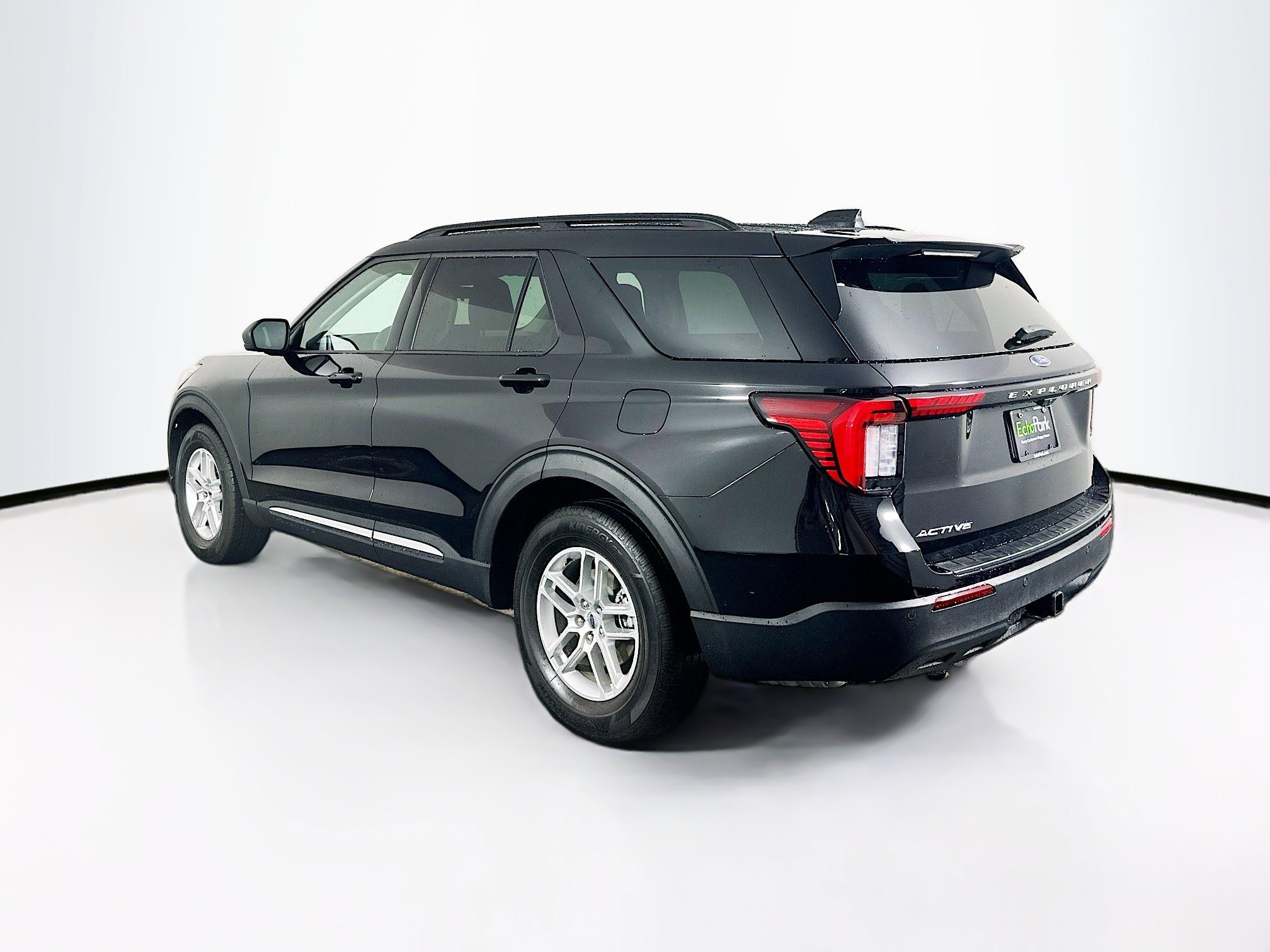 Used 2025 Ford Explorer Active image 5