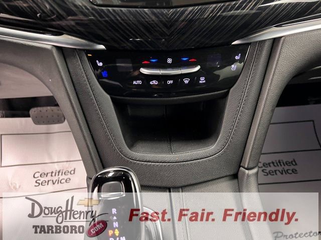 Used 2025 Cadillac XT6 Premium Luxury image 53