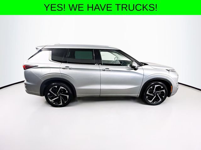 Used 2022 Mitsubishi Outlander SEL image 9