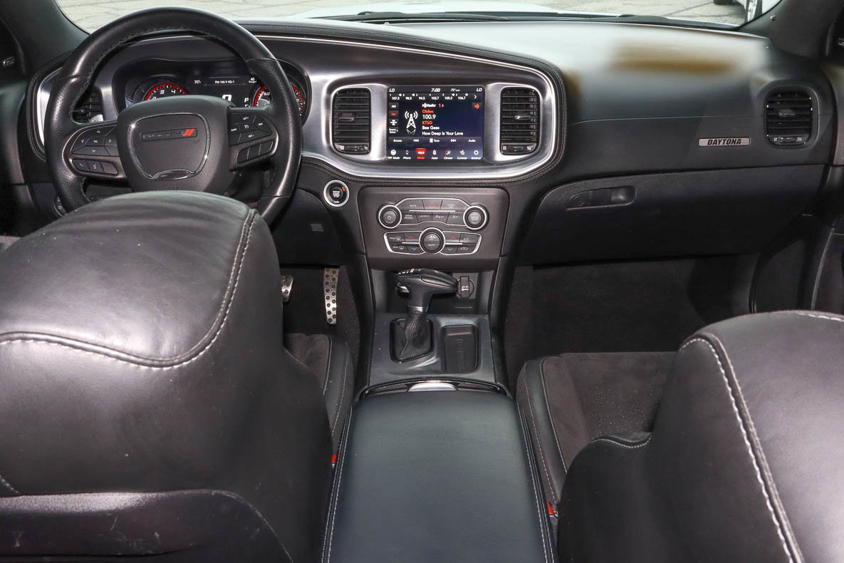 Used 2022 Dodge Charger Scat Pack w/ Daytona Edition Group image 10