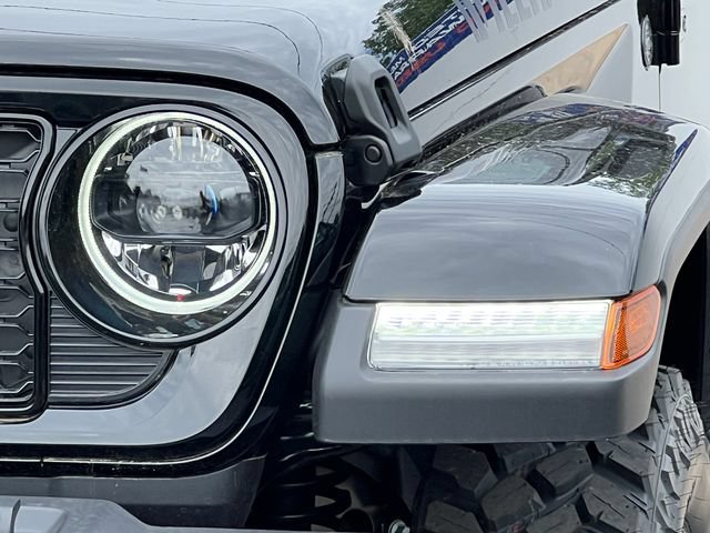 New 2026 Jeep Gladiator Sport AWD/4WD image 34
