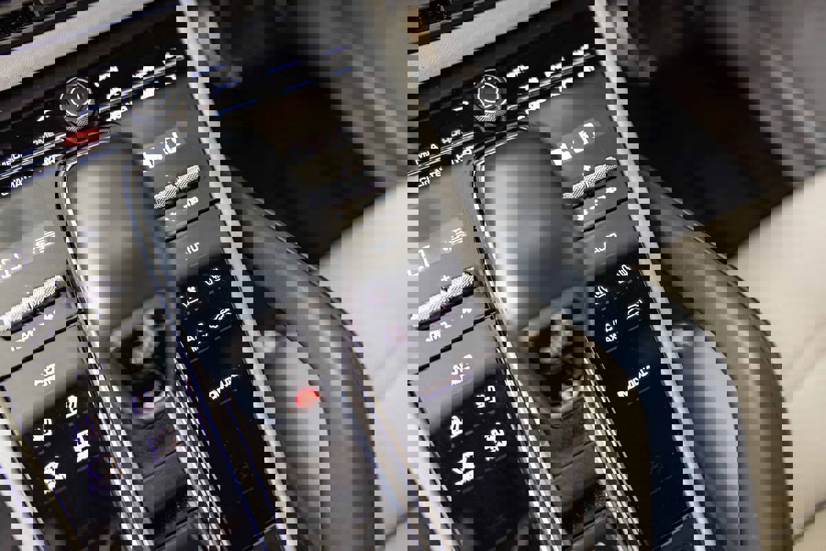 Used 2021 Porsche Cayenne E-Hybrid image 31