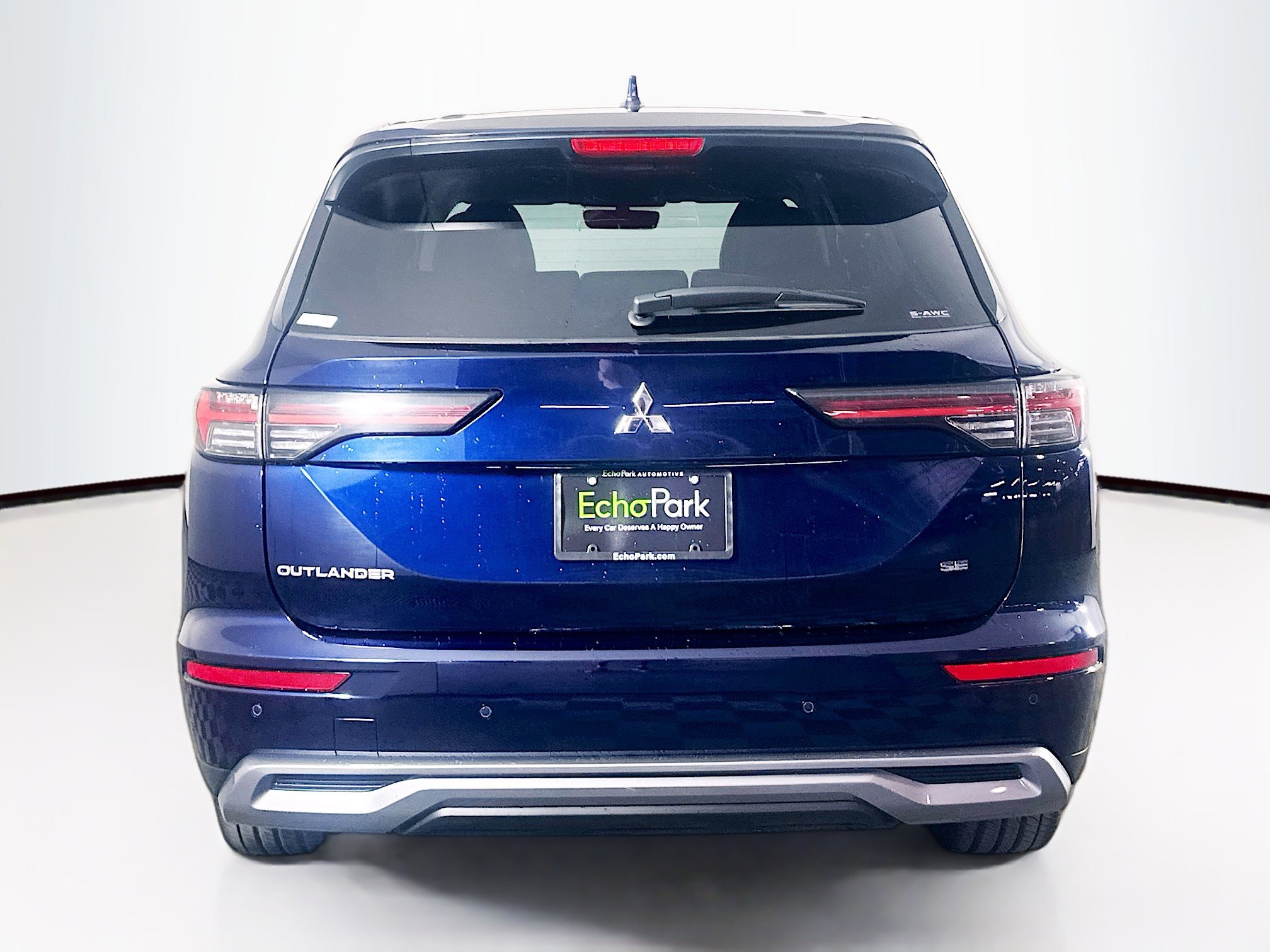 Used 2025 Mitsubishi Outlander SE AWD/4WD image 7