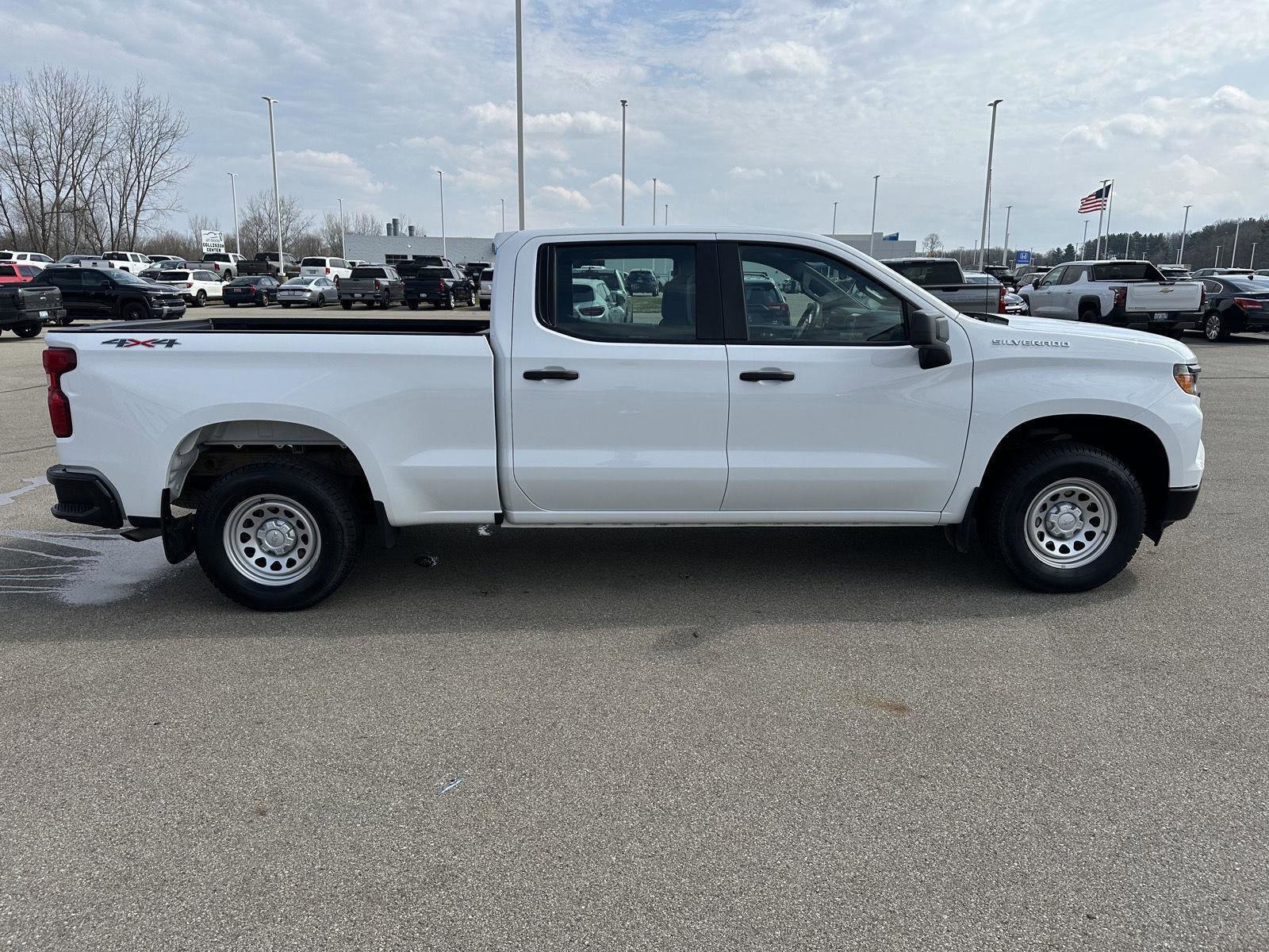 Used 2024 Chevrolet Silverado 1500 W/T w/ WT Fleet Convenience Package AWD/4WD image 10