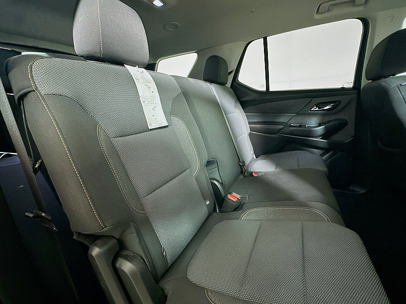 Used 2021 Chevrolet Traverse LS AWD/4WD image 26