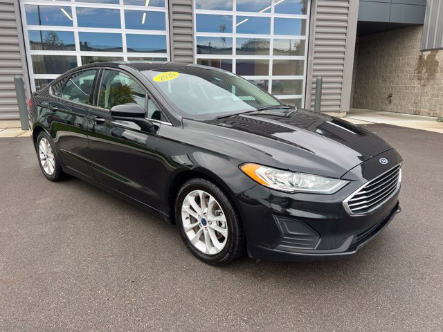 Used 2020 Ford Fusion SE FWD image 3