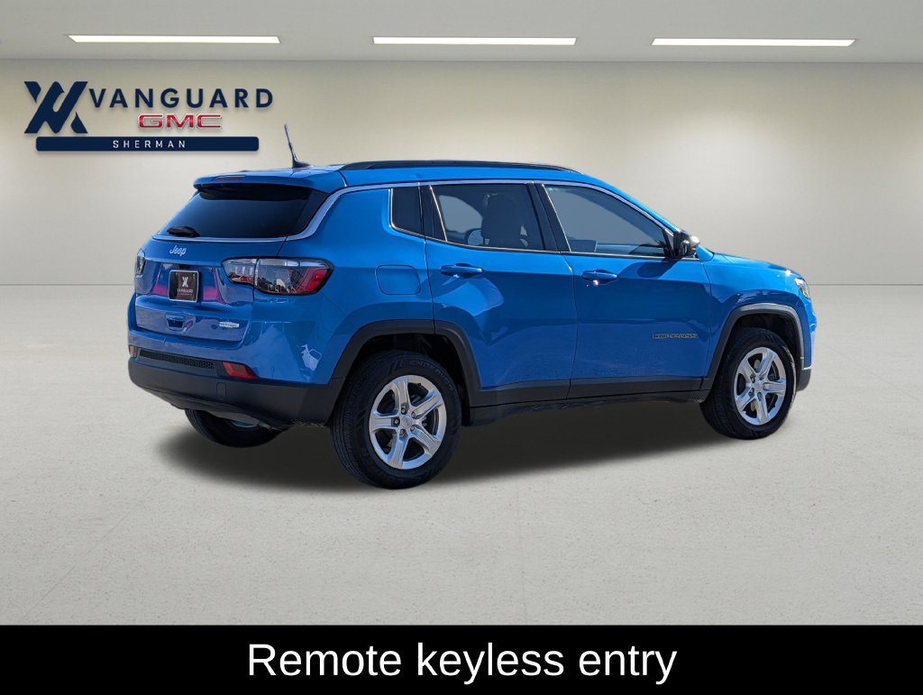 Used 2023 Jeep Compass Latitude AWD/4WD image 6