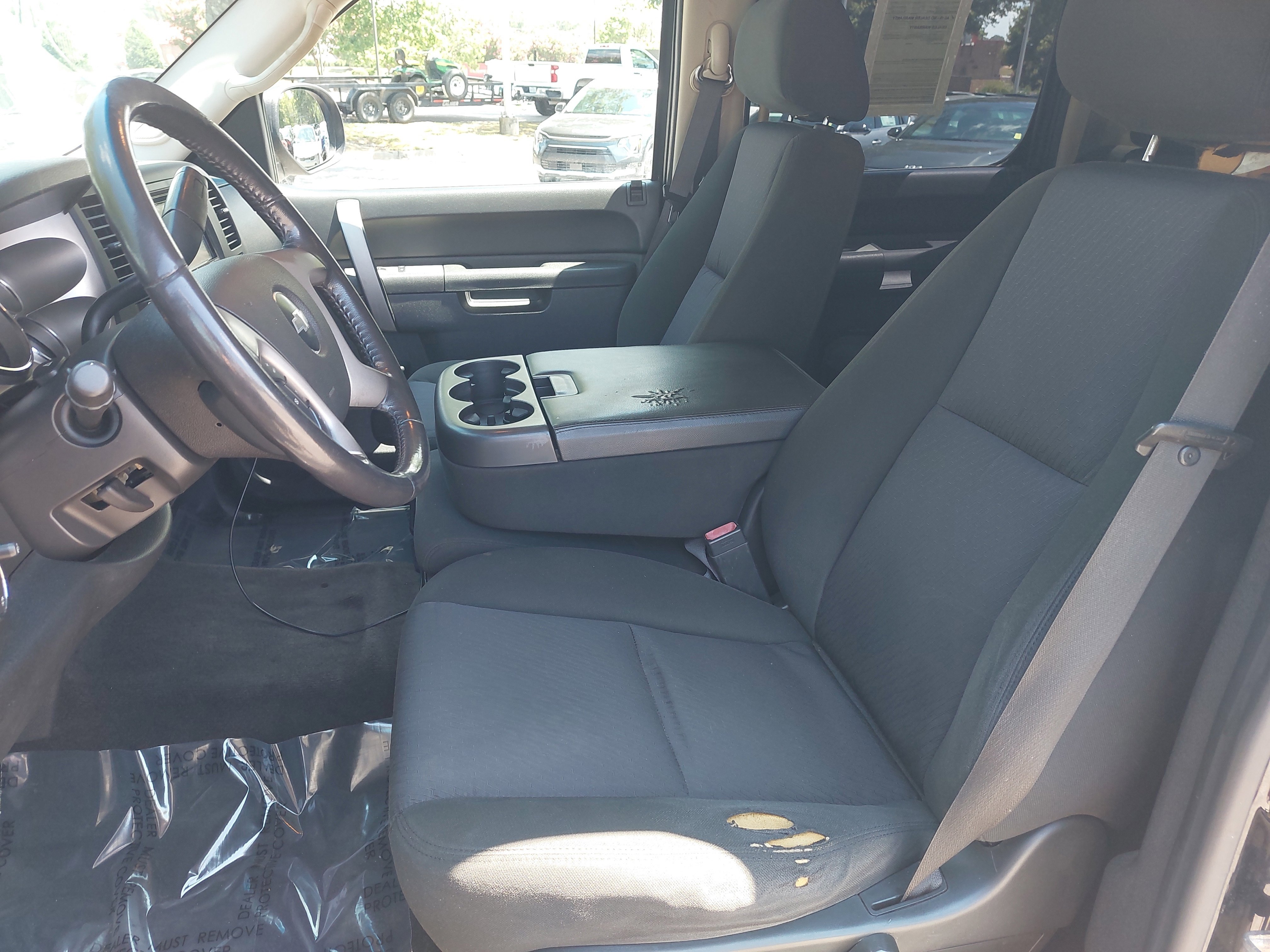 Used 2010 Chevrolet Silverado 1500 LT image 15