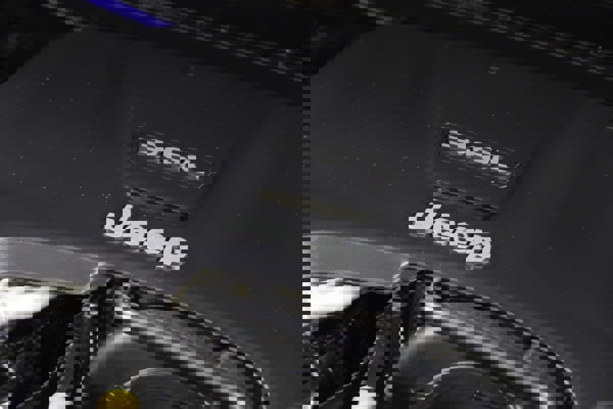 Used 2021 Jeep Gladiator Overland image 19