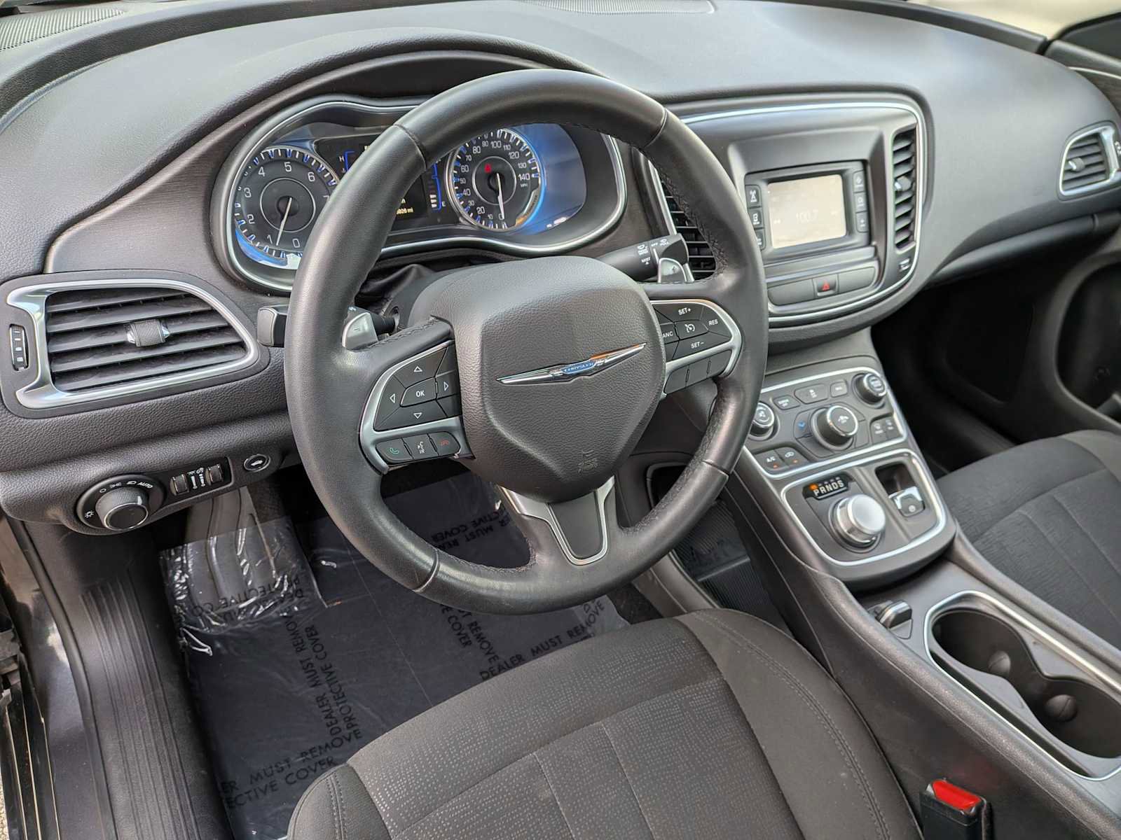 Used 2016 Chrysler 200 Limited image 14