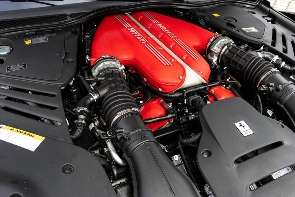 Certified 2023 Ferrari 812 Competizione RWD image 59