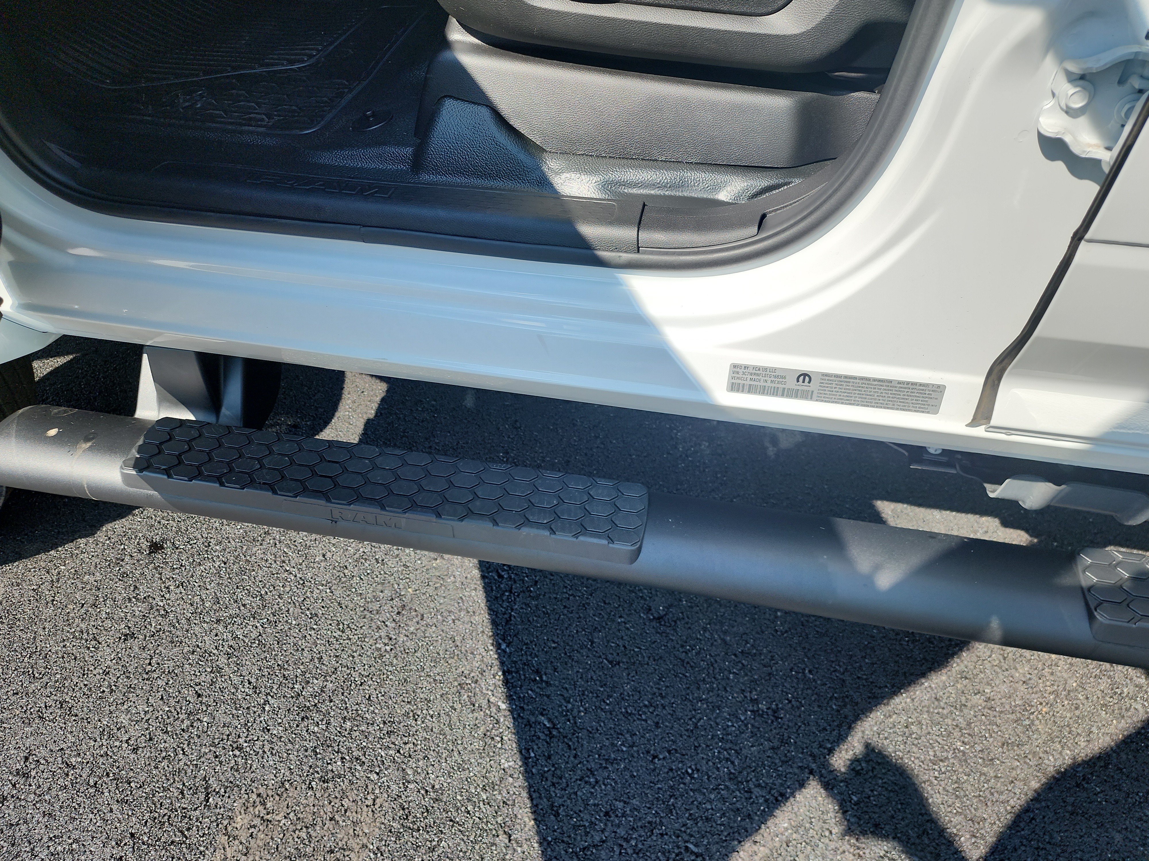 New 2026 RAM 5500 4x4 Crew Cab image 14