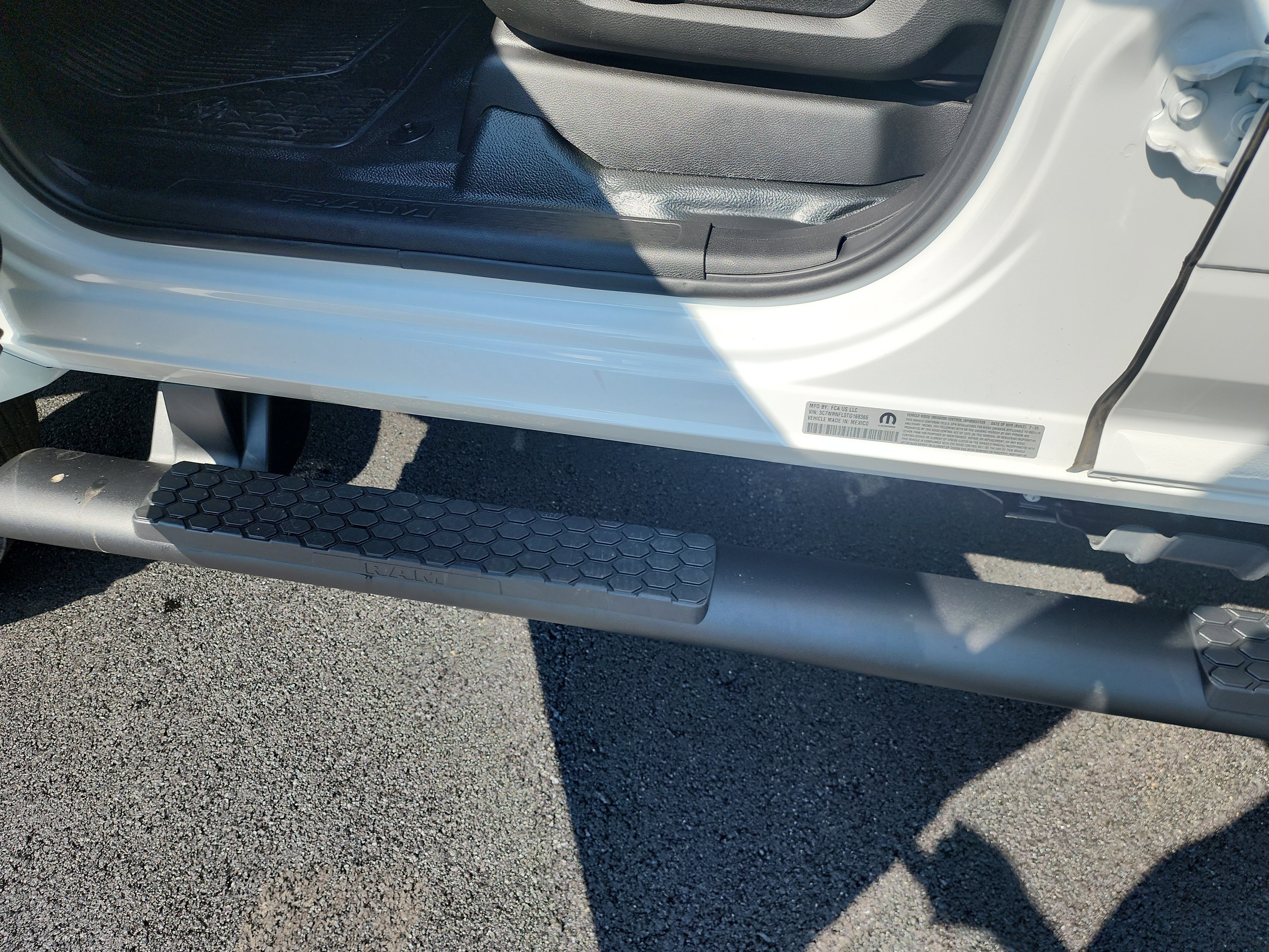 New 2026 RAM 5500 4x4 Crew Cab image 14