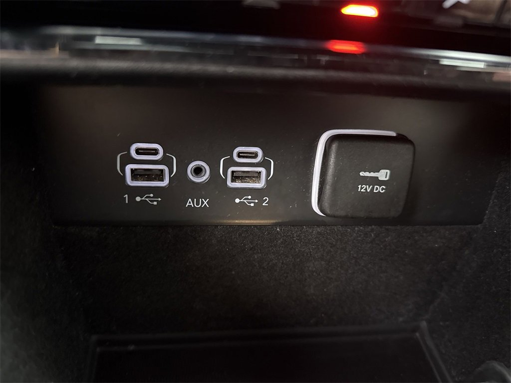 Used 2021 Jeep Grand Cherokee L Overland image 37