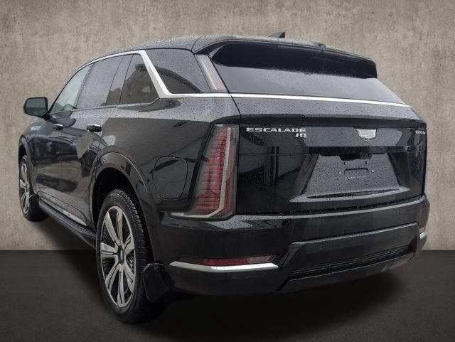New 2026 Cadillac Escalade IQ Luxury 1 w/ LPO, Floor Liner Package AWD/4WD image 5