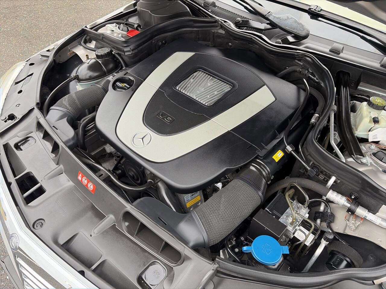 Used 2008 Mercedes-Benz C 300 Sedan image 16