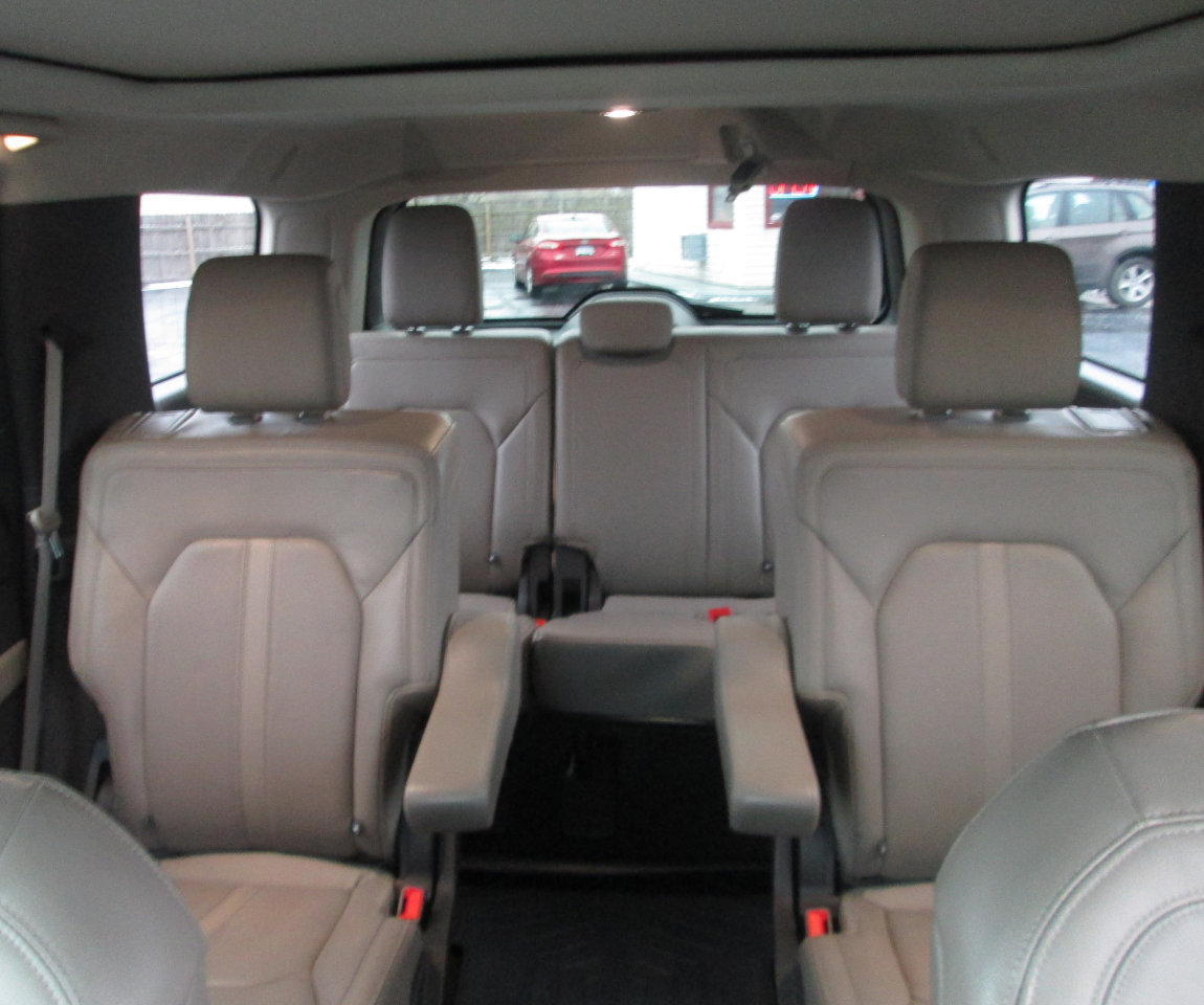 Used 2019 Ford Expedition Limited w/ Equipment Group 302A image 16