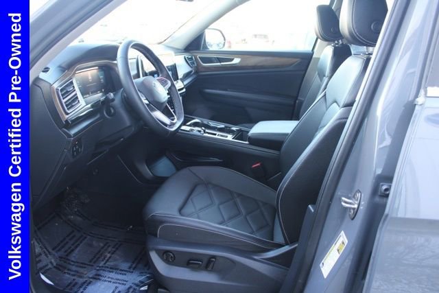 Used 2025 Volkswagen Atlas SE image 15