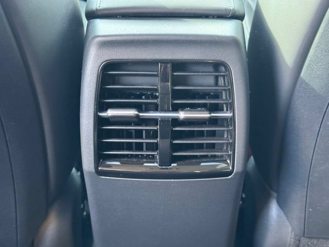 Used 2025 Kia Niro EX Touring FWD image 44