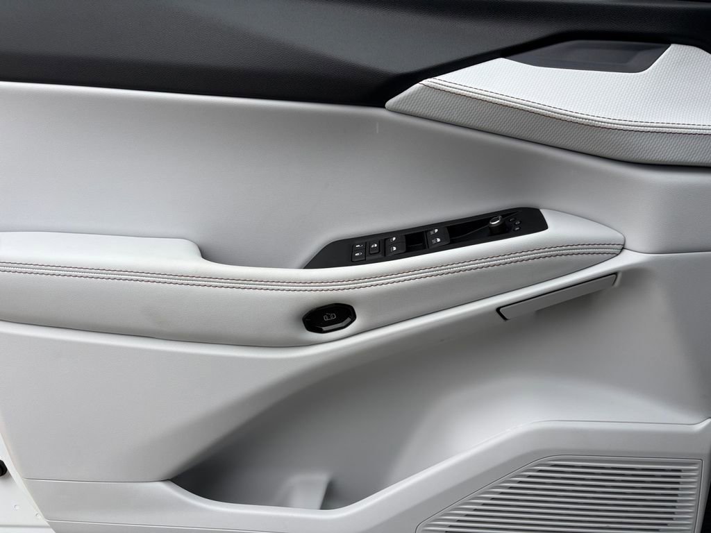 New 2026 Jeep Cherokee Limited image 13