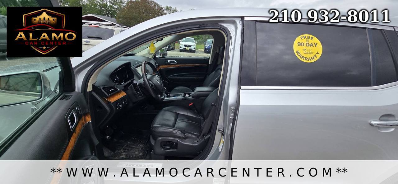 Used 2015 Lincoln MKT AWD w/ Equipment Group 201A image 40