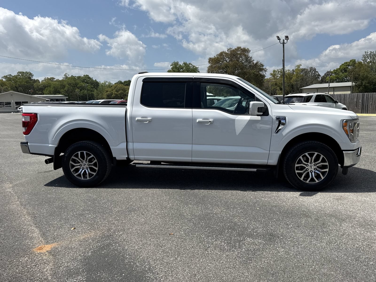 Used 2022 Ford F150 Lariat AWD/4WD image 6
